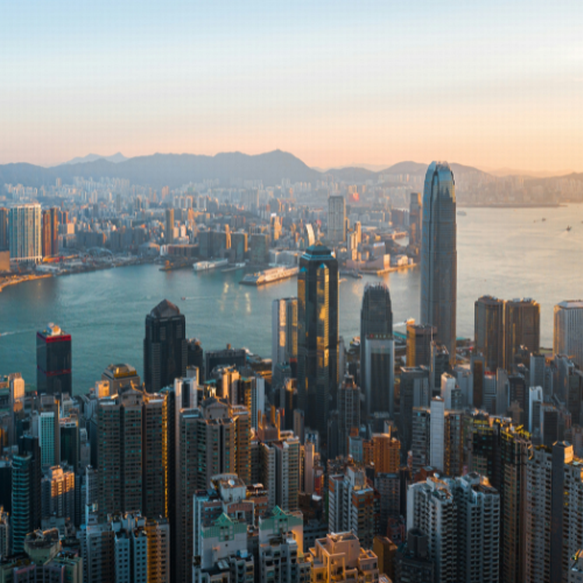 Emma in Hong Kong: Dinner with the Master and Development Director